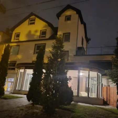 Guest house Ventana 2 City Free Parking Sniadanie W Cenie 503 18 18 11 Poznan
