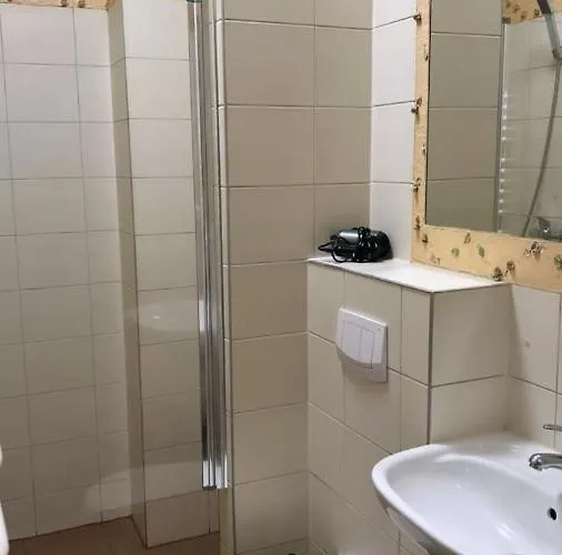 Ventana 2 Free Parking Sniadanie W Cenie 503 18 18 11 Guest house Poznan