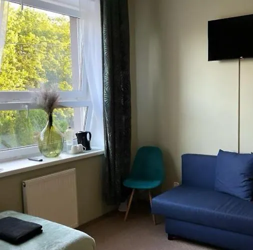 Ventana 2 Free Parking Sniadanie W Cenie 503 18 18 11 Guest house Poznan