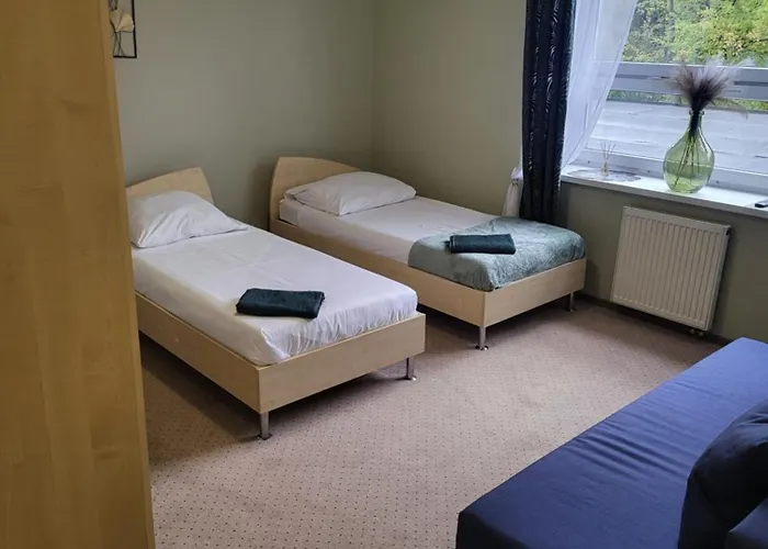 Ventana 2 Free Parking Sniadanie W Cenie 503 18 18 11 Guest house Poznan